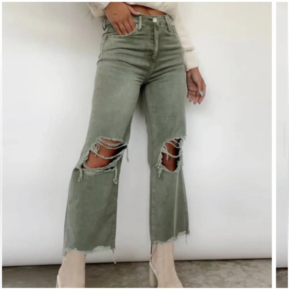 Vervet Green Distressed Wide Leg Jeans Size 27 - Picture 2 of 8